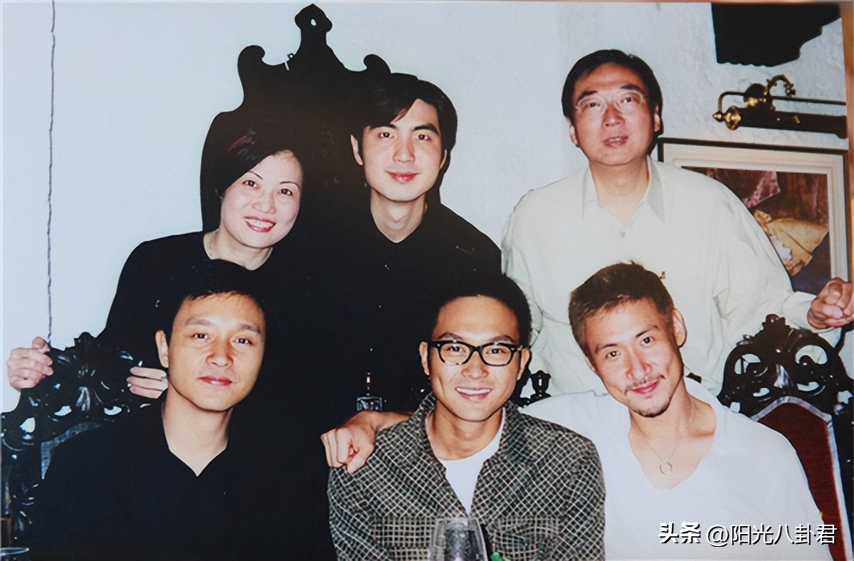 香港娱乐圈黑张国荣_张国荣陈淑芬合作历程_张国荣经纪人陈淑芬故事