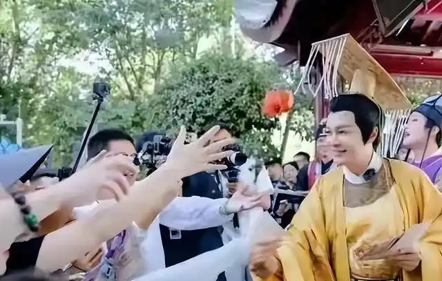 观众口味变化对演员影响_娱乐圈的现况_明星无戏可拍原因分析