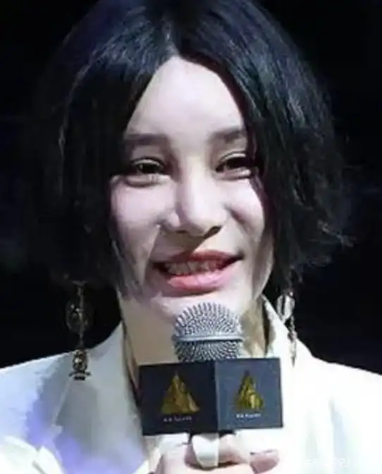 方脸女明星抗老_国字脸女明星美_鹅蛋脸女明星