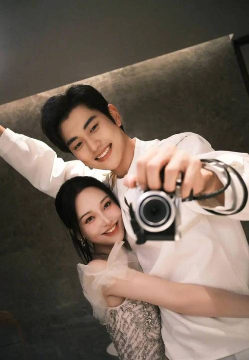 最近娱乐圈结婚的明星_2021娱乐圈结婚_娱乐圈结婚