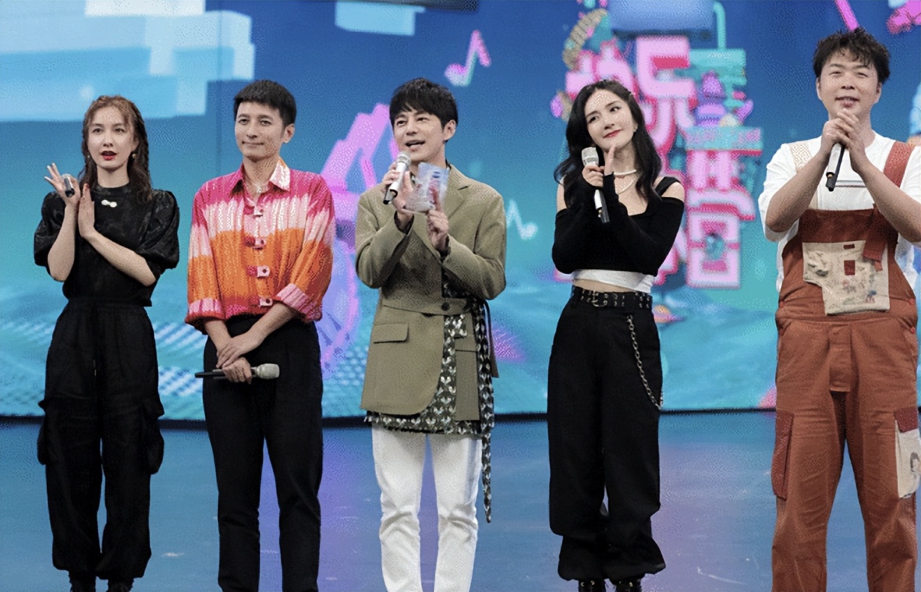 吴昕 主持人生涯 节目转型_吴昕娱乐圈小说